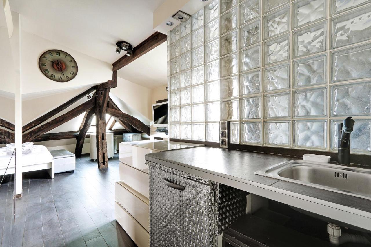 Pick A Flat'S Apartments In Le Marais - Rue Saint Merri Paris Eksteriør bilde